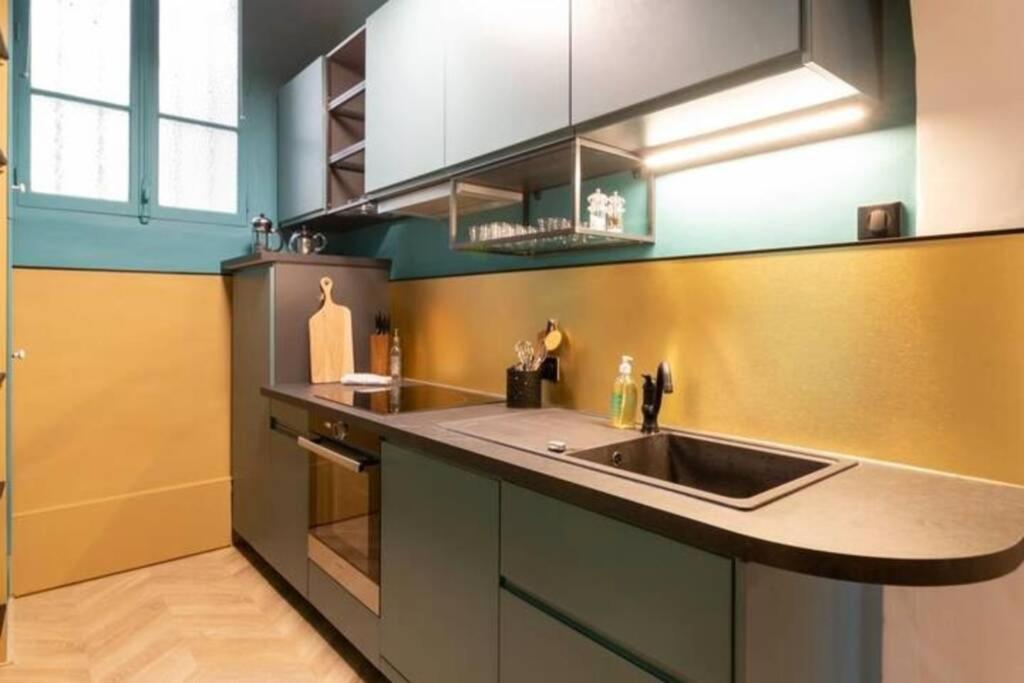 Romantic Flat In The Heart Of The City Awinion Zewnętrze zdjęcie